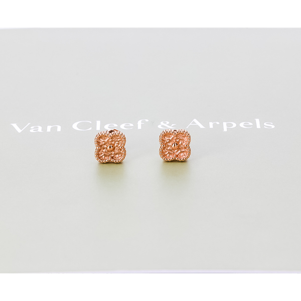 ピンクゴールドとは何のこと？意味と特徴とお手入れ方法（2025/12/24）