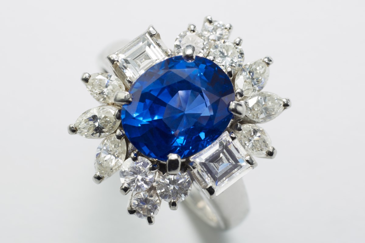 カワセミのブルー